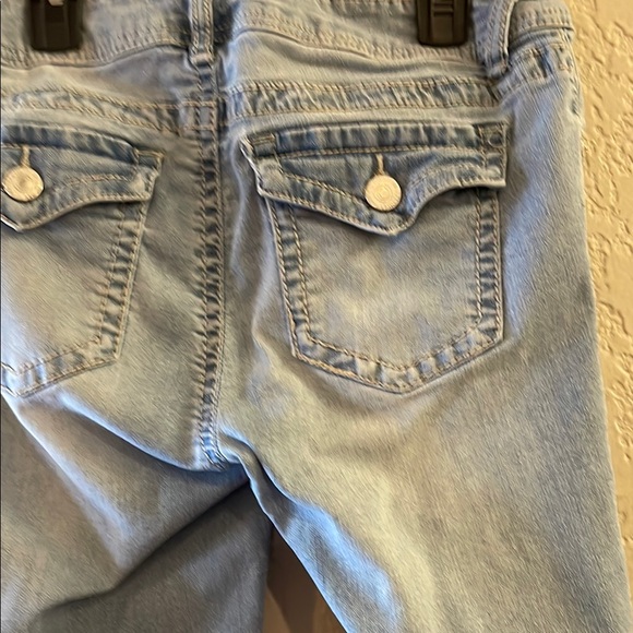 Light Blue Distressed Women Jeans - Picture 4 of 9